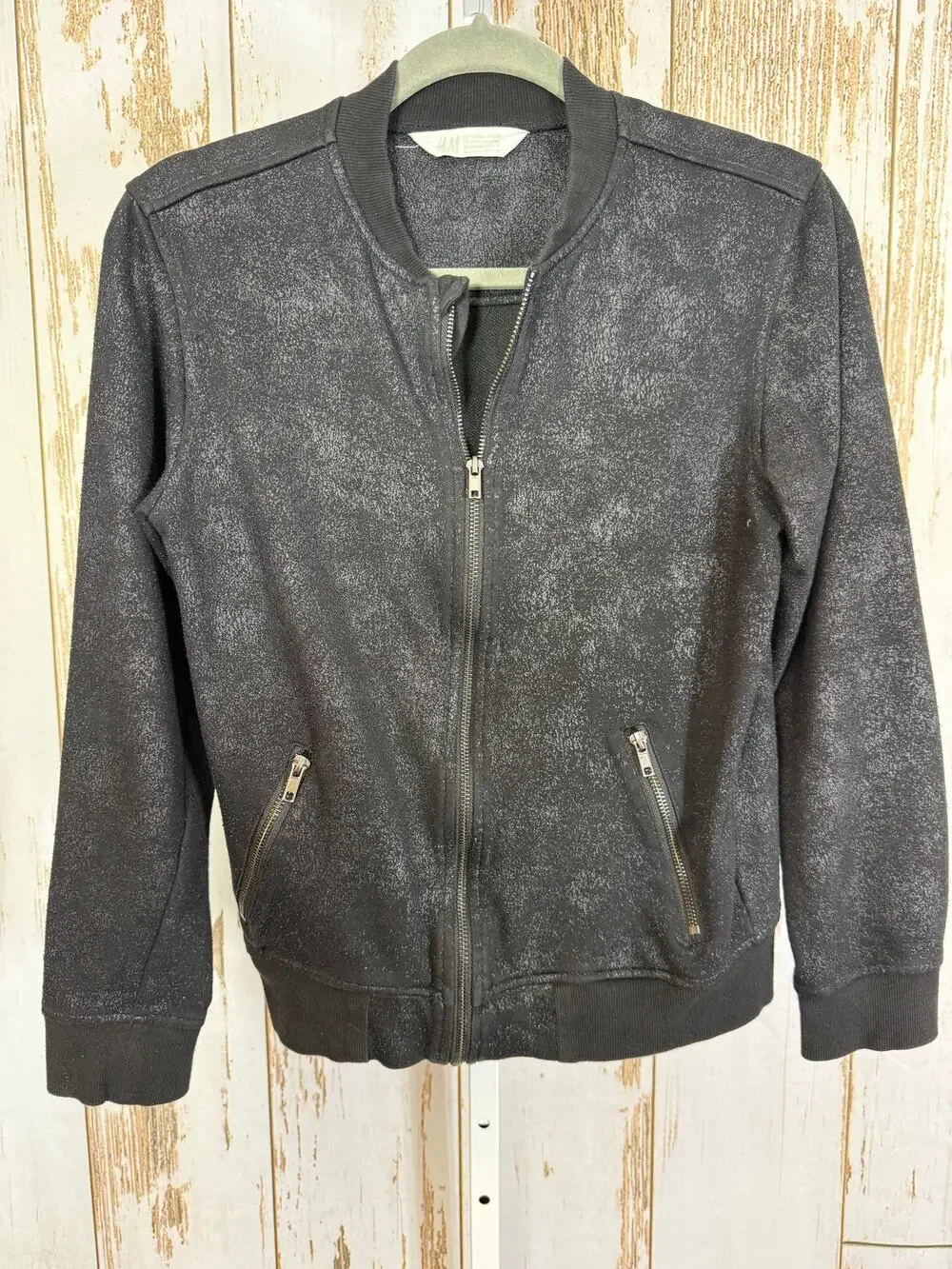 H&M, Black Sweatshirt Jacket. Size 12-14Y. In excellent condition!